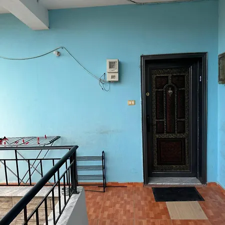 Tirana Rad Apartment *